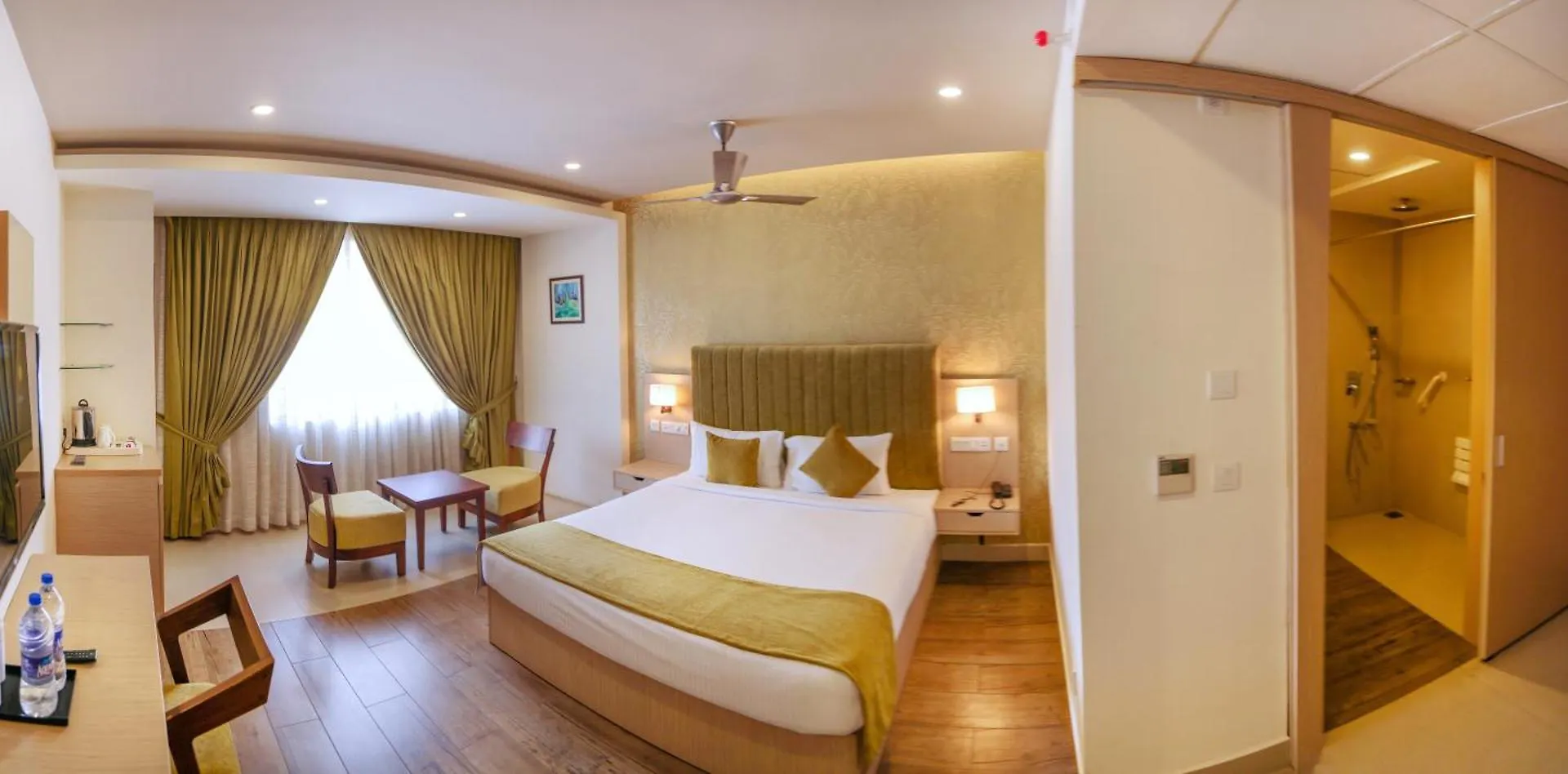 Raj Riveria Hotel Muvattupuzha