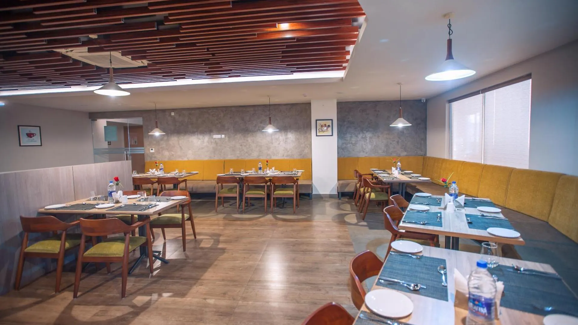 Raj Riveria Hotel Muvattupuzha 4*,  Índia