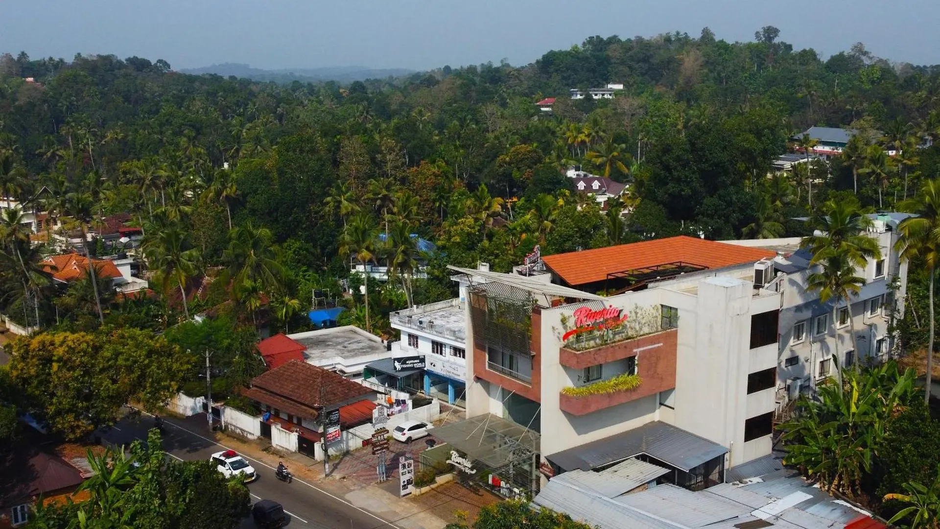 Raj Riveria Hotel Muvattupuzha
