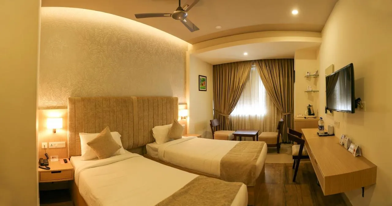 Raj Riveria Hotel Muvattupuzha