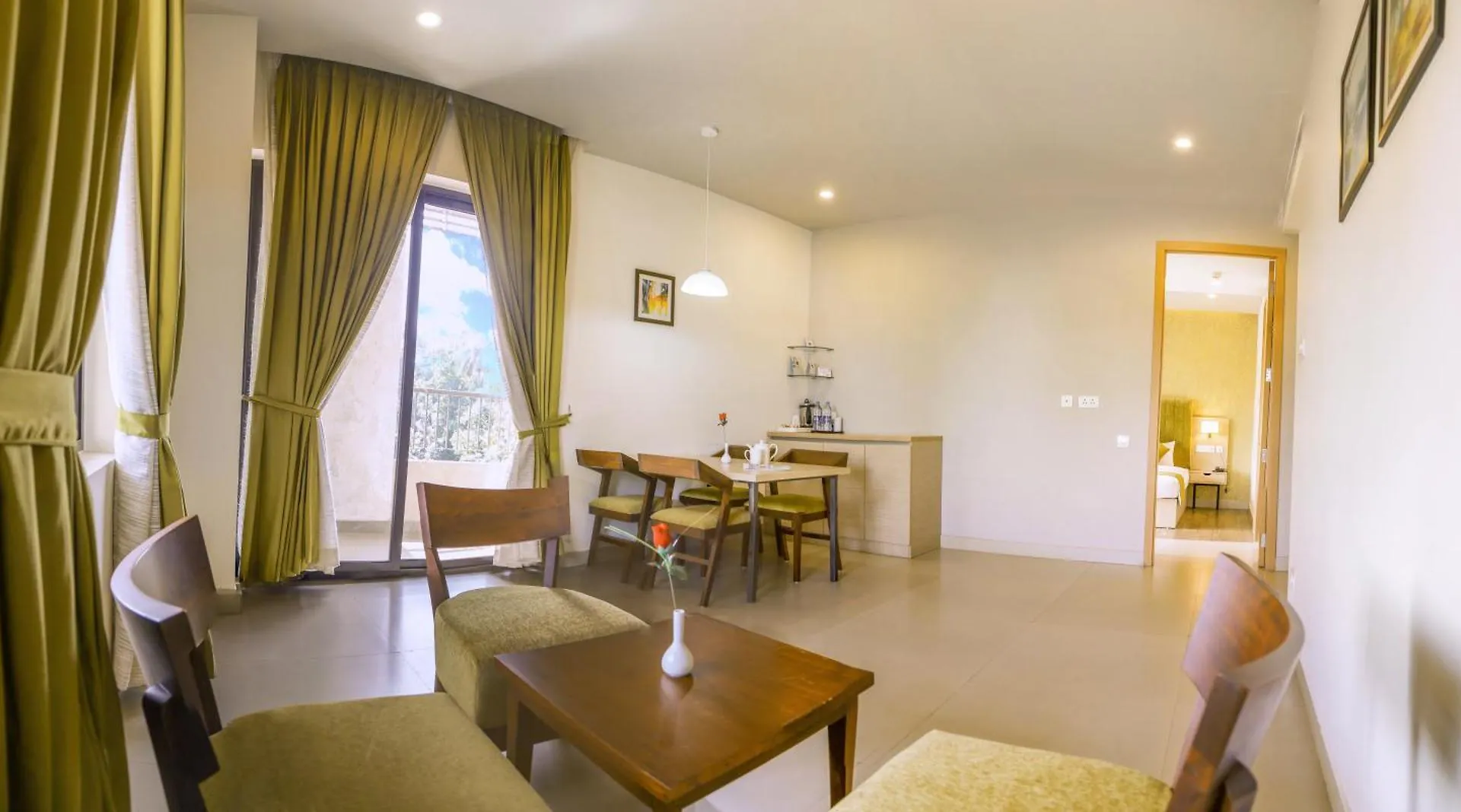 Raj Riveria Hotel Muvattupuzha