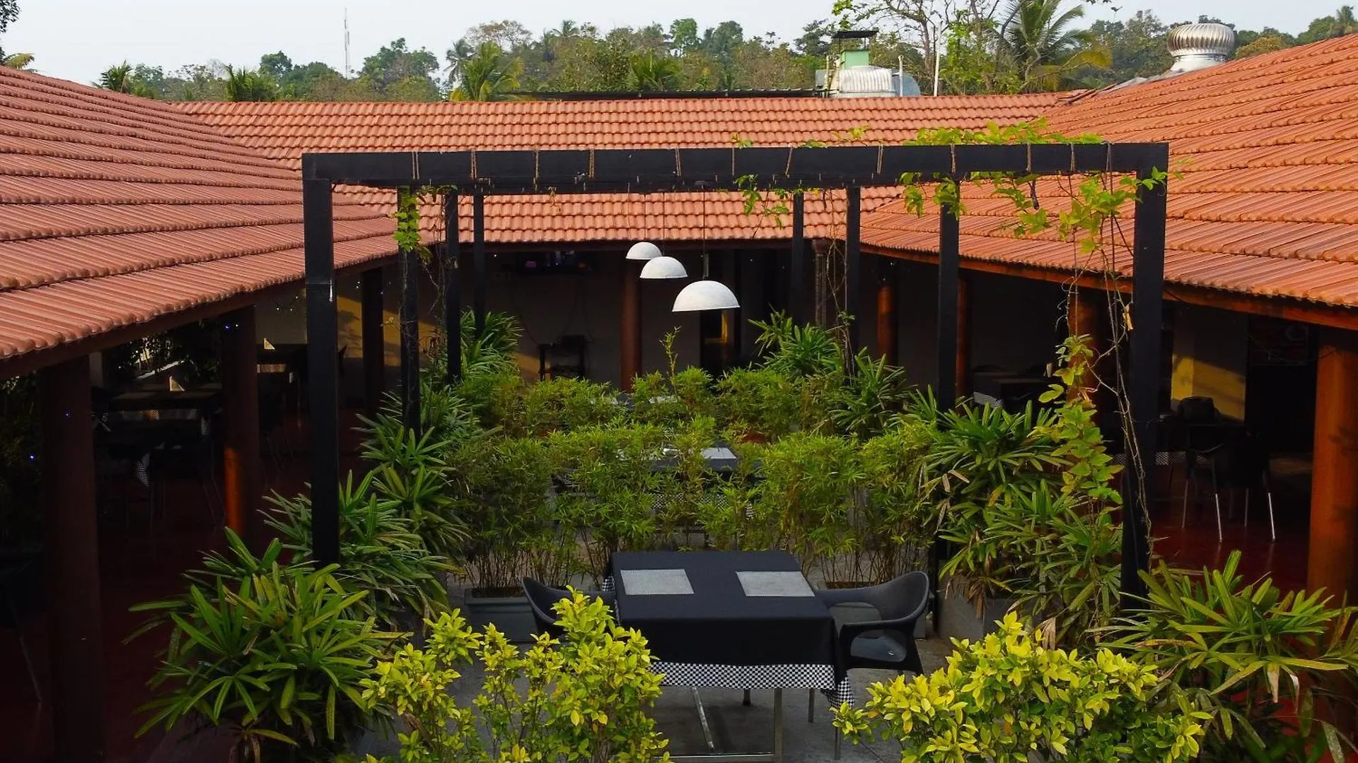 Raj Riveria Hotel Muvattupuzha Индия